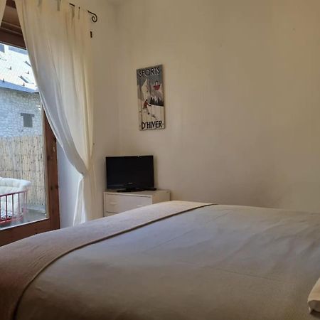 Check-In Casas El Rincon Apartment Benasque Exterior photo
