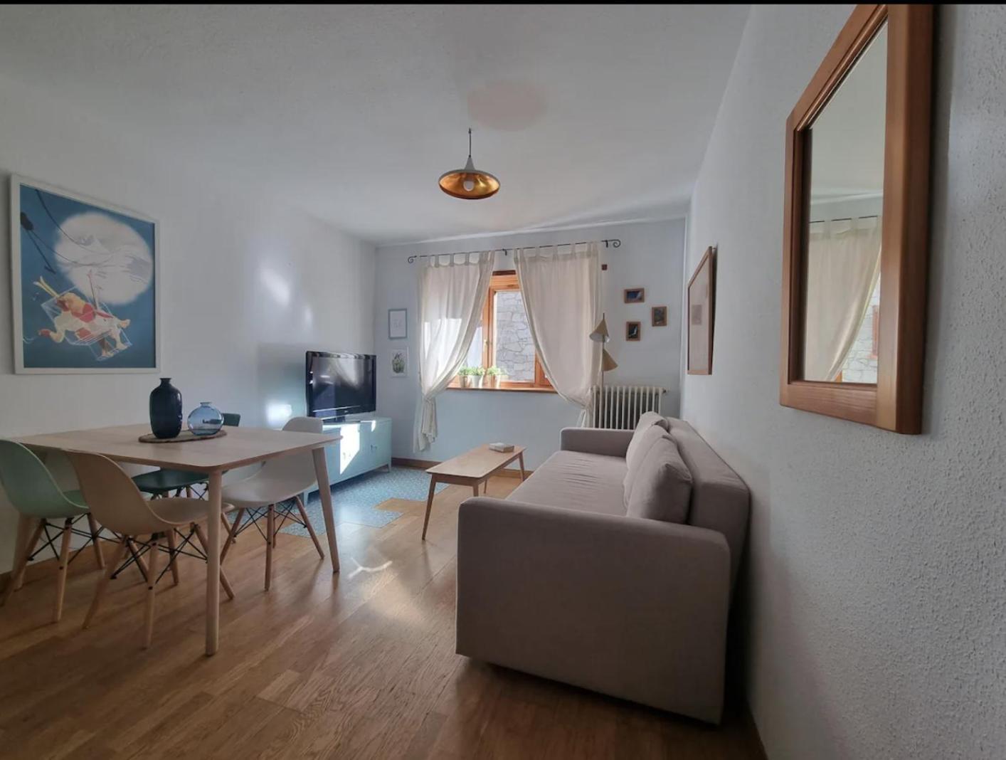 Check-In Casas El Rincon Apartment Benasque Exterior photo